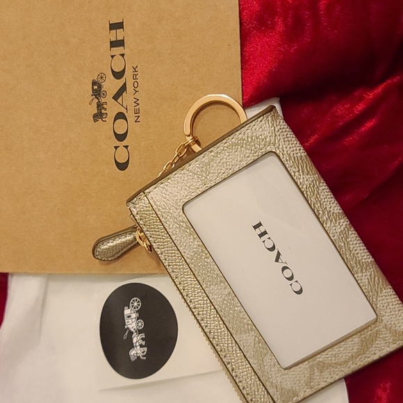 COACH Mini ID COIN ZipperCase keyring tan-gold NWT incl Coach bx, tissue sticker - Picture 1 of 8